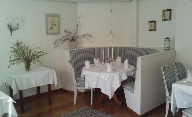 Auberge Et Hostellerie Paysanne Lutter Exteriör bild