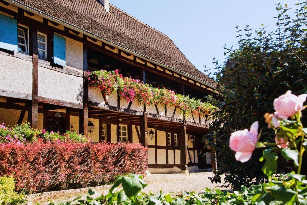 Auberge Et Hostellerie Paysanne Lutter Exteriör bild